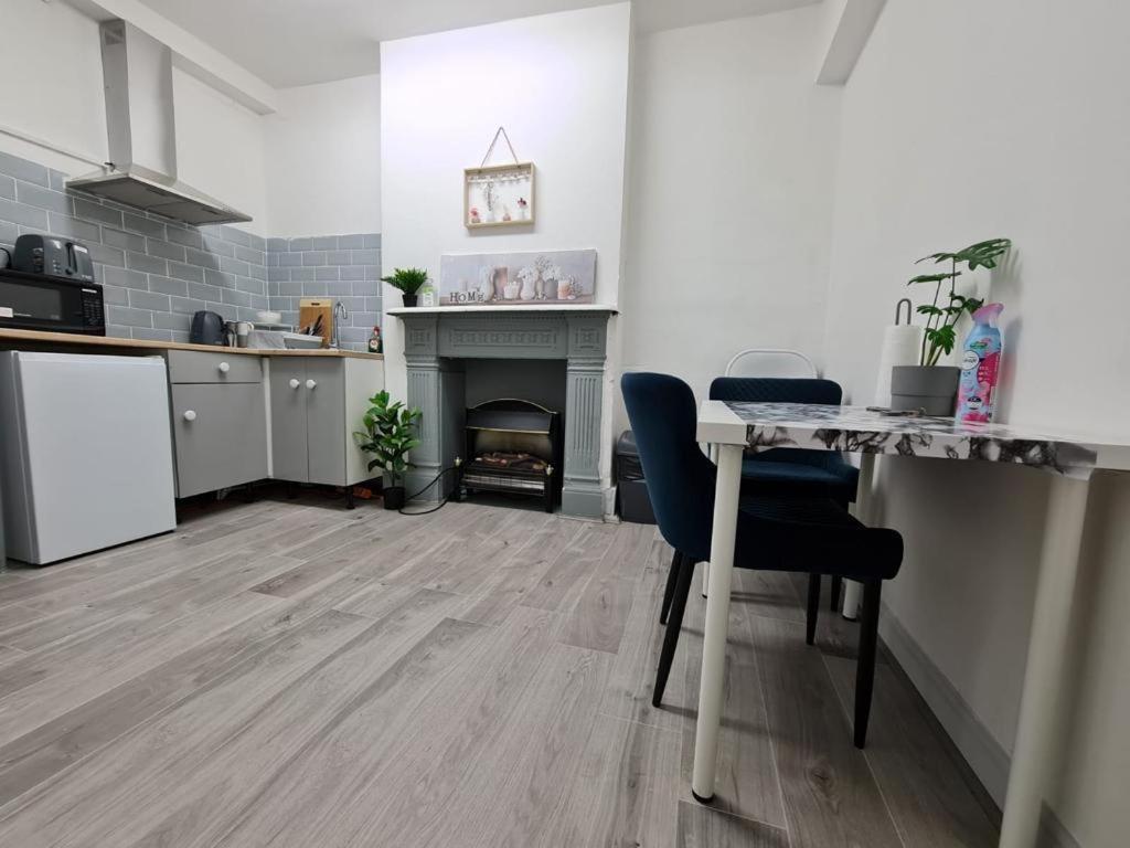 Lovely Private Room Near Central לונדון מראה חיצוני תמונה